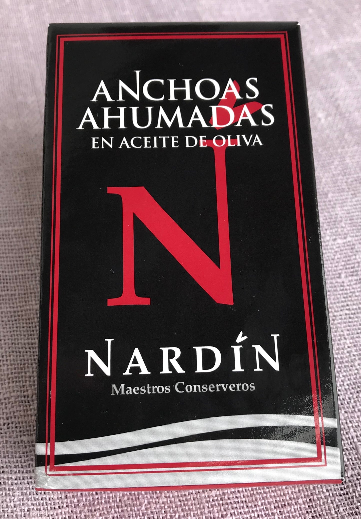 Anchoas Nardín ahumadas en aceite. Filetes. Lata pequeña.