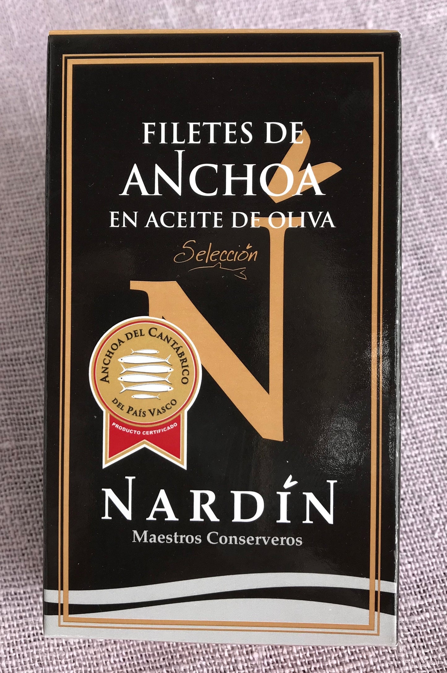 Anchoas Nardín en aceite de oliva. Filetes. Lata pequeña.